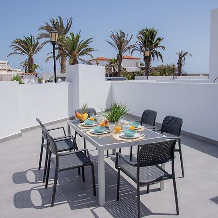 Apartment Urban 3 Beachfront Corralejo By Holidays Home Bagian luar foto