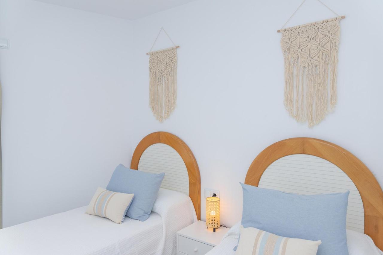 Apartment Urban 3 Beachfront Corralejo By Holidays Home Bagian luar foto